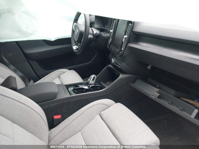 Volvo C40 2023 YV4ED3GM8P2038821 Image 5