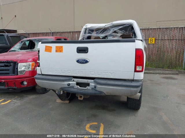 40071319 :رقم المزاد ، 1FTSX31F2XED94218 vin ، 1999 Ford F350 مزاد بيع