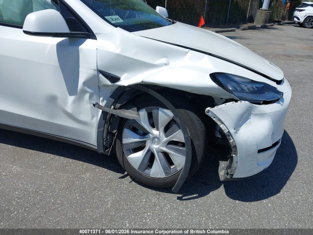 Продаж на аукціоні авто 2023 Tesla Model Y, vin: 7SAYGDEE6PF597051, номер лоту: 40071371