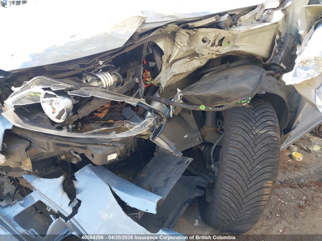 Продаж на аукціоні авто 2011 Volkswagen Golf, vin: WVWDA9AJ4BW205525, номер лоту: 40064298