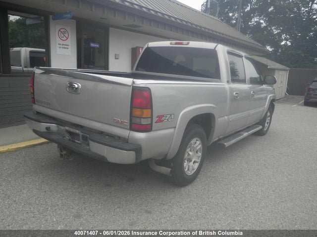2006 Gmc New Sierra K1500 მანქანა იყიდება აუქციონზე, vin: 2GTEK13T961124194, აუქციონის ნომერი: 40071407