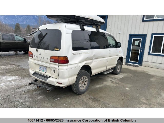 2004 Mitsubishi Delica Active Field მანქანა იყიდება აუქციონზე, vin: PD6W0901893, აუქციონის ნომერი: 40071412