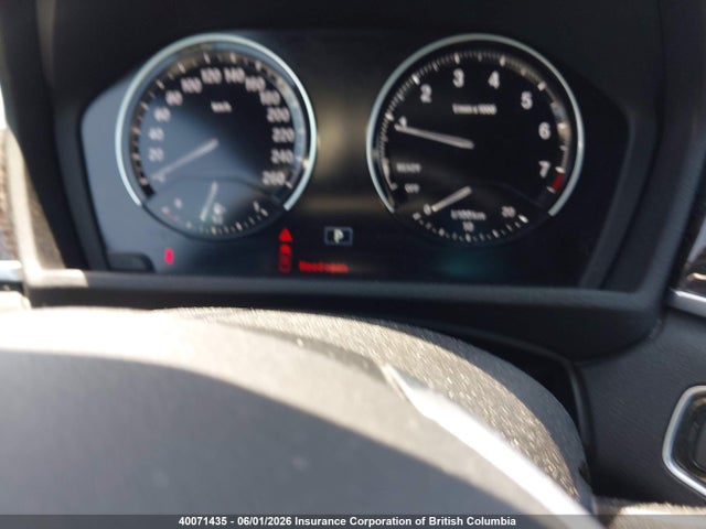 40071435 :رقم المزاد ، WBXHT3C35J5L28250 vin ، 2018 Bmw X1 مزاد بيع