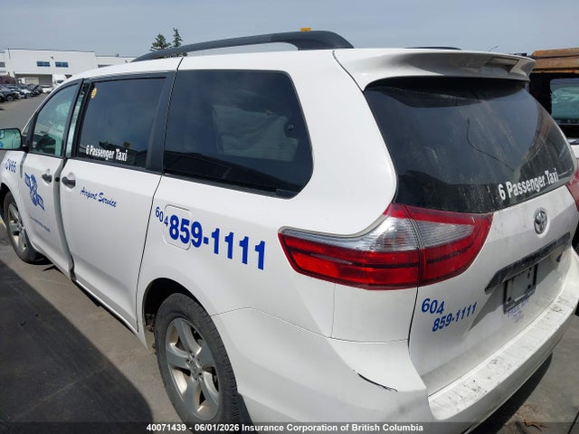 Auction sale of the 2017 Toyota Sienna, vin: 5TDZZ3DC9HS860457, lot number: 40071439