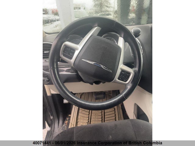 2014 Chrysler Town & Country Touring მანქანა იყიდება აუქციონზე, vin: 2C4RC1BGXER351297, აუქციონის ნომერი: 40071441