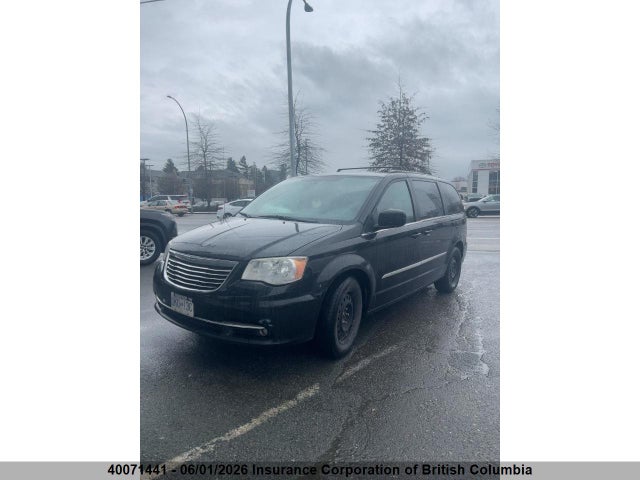 2014 Chrysler Town & Country Touring მანქანა იყიდება აუქციონზე, vin: 2C4RC1BGXER351297, აუქციონის ნომერი: 40071441