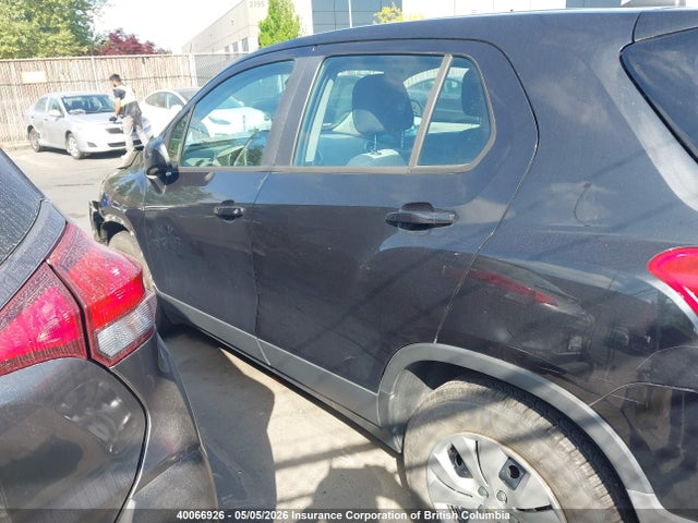 Продажа на аукционе авто 2015 Chevrolet Trax Ls, vin: 3GNCJKSB5FL211380, номер лота: 40066926