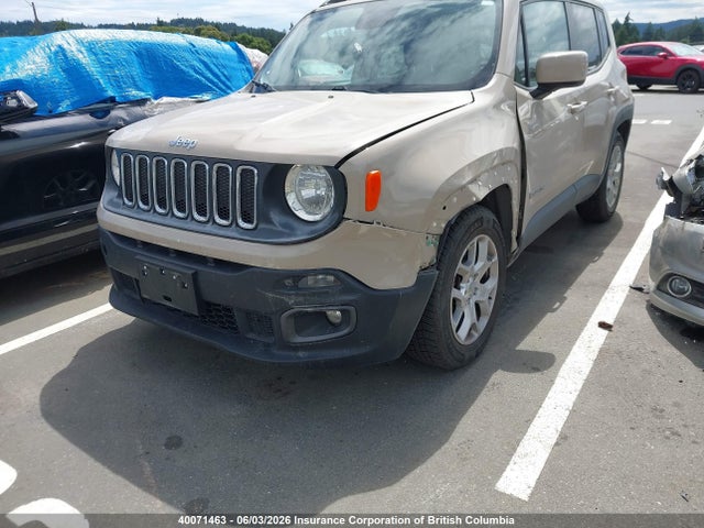 40071463 :رقم المزاد ، ZACCJABT4GPC85832 vin ، 2016 Jeep Renegade Latitude مزاد بيع