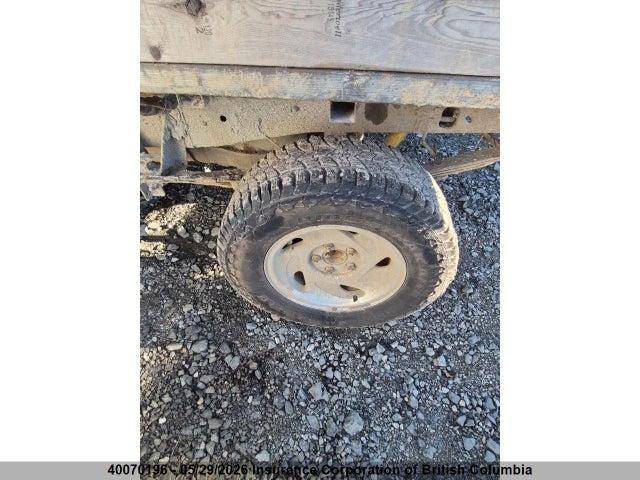 40070196 :رقم المزاد ، 2FTRX18W01CA65863 vin ، 2001 Ford F150 مزاد بيع