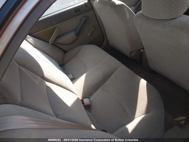 Продажа на аукционе авто 2001 Honda Civic Dx, vin: 2HGES163X1H934804, номер лота: 40069252