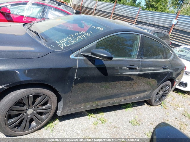 2016 Chrysler 200 Limited მანქანა იყიდება აუქციონზე, vin: 1C3CCCAG1GN183346, აუქციონის ნომერი: 40067000
