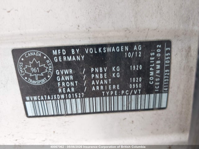 2013 Volkswagen Golf მანქანა იყიდება აუქციონზე, vin: WVWCA7AJXDW101527, აუქციონის ნომერი: 40067062