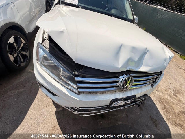Auction sale of the 2016 Volkswagen Touareg Sport/lux/executive, vin: WVGEF9BP8GD012656, lot number: 40071534