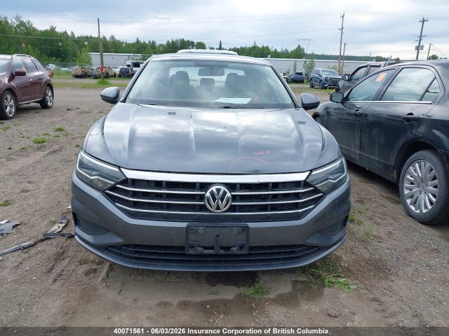 Продажа на аукционе авто 2019 Volkswagen Jetta, vin: 3VWN57BU1KM011179, номер лота: 40071561