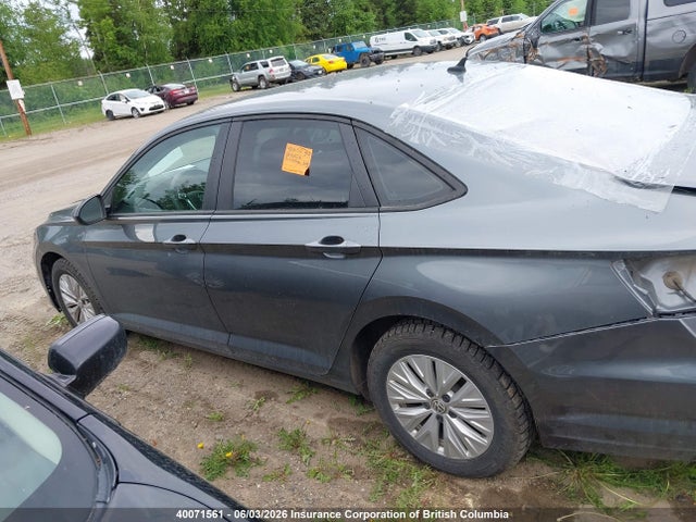 Продажа на аукционе авто 2019 Volkswagen Jetta, vin: 3VWN57BU1KM011179, номер лота: 40071561