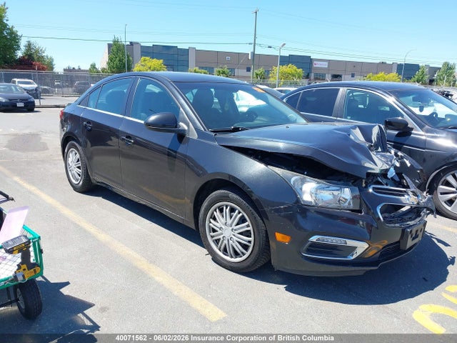40071562 :رقم المزاد ، 1G1PC5SB4F7159730 vin ، 2015 Chevrolet Cruze مزاد بيع
