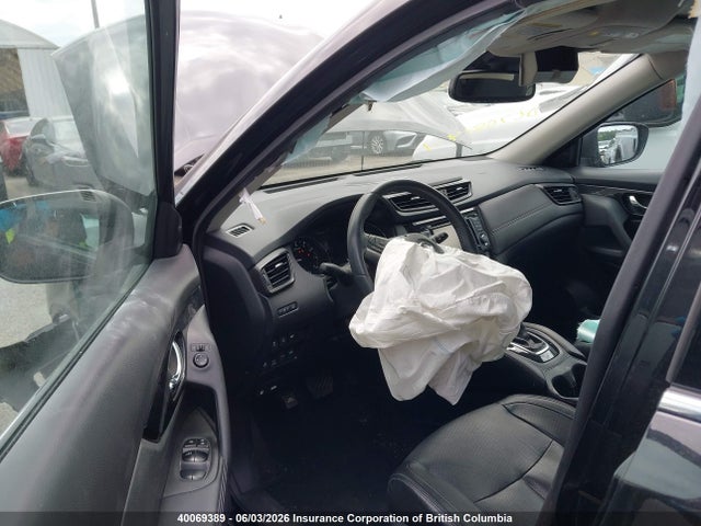 40069389 :رقم المزاد ، 5N1AT2MV0HC850763 vin ، 2017 Nissan Rogue Sv/sl مزاد بيع