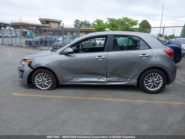 40071563 :رقم المزاد ، 3KPA25AD8ME432376 vin ، 2021 Kia Rio مزاد بيع