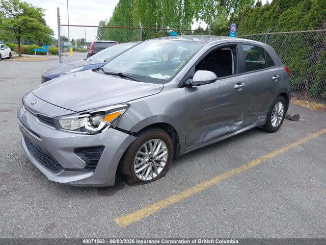 40071563 :رقم المزاد ، 3KPA25AD8ME432376 vin ، 2021 Kia Rio مزاد بيع
