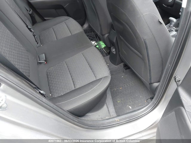 40071563 :رقم المزاد ، 3KPA25AD8ME432376 vin ، 2021 Kia Rio مزاد بيع