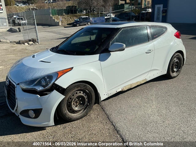 40071564 :رقم المزاد ، KMHTC6AE3DU142175 vin ، 2013 Hyundai Veloster Turbo مزاد بيع