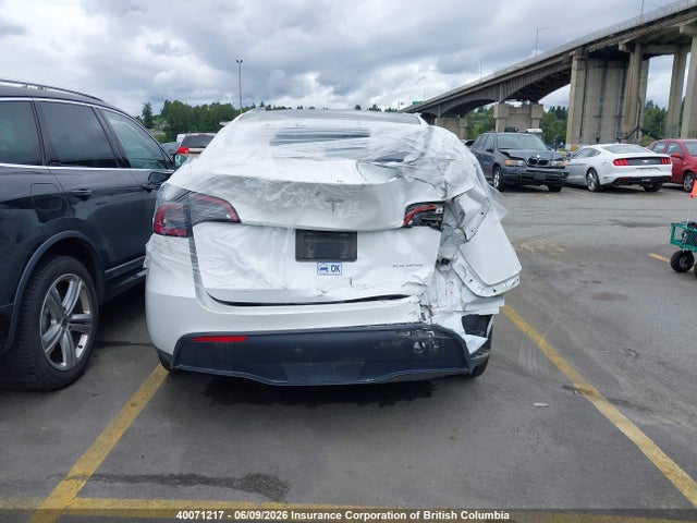 7SAYGDEE4PF777418 Tesla Model Y