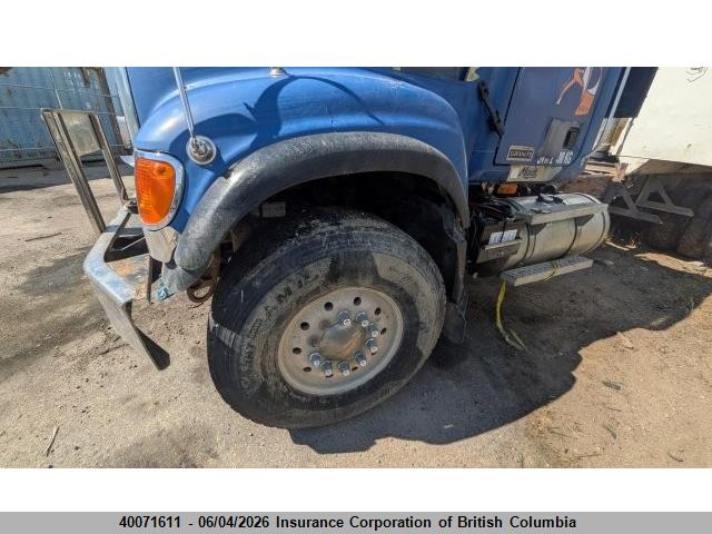 2006 Mack 700 Cv მანქანა იყიდება აუქციონზე, vin: 1M2AG10C46M039414, აუქციონის ნომერი: 40071611