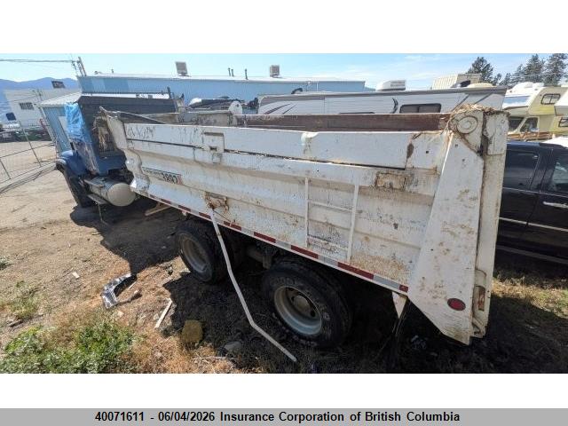 2006 Mack 700 Cv მანქანა იყიდება აუქციონზე, vin: 1M2AG10C46M039414, აუქციონის ნომერი: 40071611