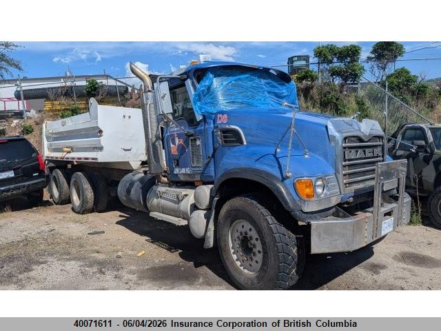 2006 Mack 700 Cv მანქანა იყიდება აუქციონზე, vin: 1M2AG10C46M039414, აუქციონის ნომერი: 40071611