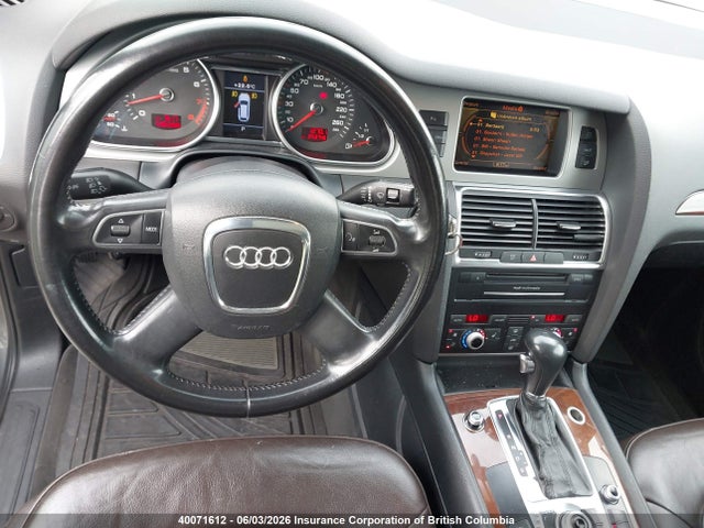 40071612 :رقم المزاد ، WA1JYCFE7AD002396 vin ، 2010 Audi Q7 مزاد بيع