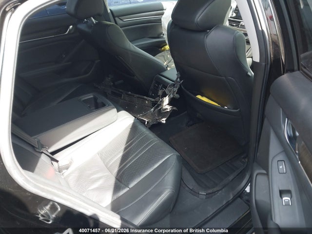 40071457 :رقم المزاد ، 1HGCV3F91NA800072 vin ، 2022 Honda Accord Touring Hybrid مزاد بيع