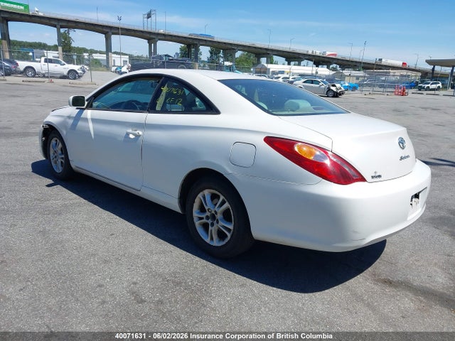 2005 Toyota Camry მანქანა იყიდება აუქციონზე, vin: 4T1CE38P55U529439, აუქციონის ნომერი: 40071631