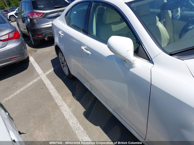 2010 Lexus Is 250 მანქანა იყიდება აუქციონზე, vin: JTHCF5C20A5038305, აუქციონის ნომერი: 40067042