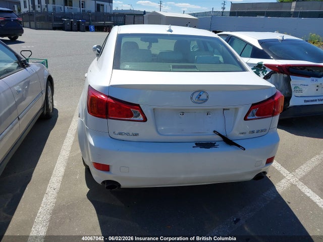2010 Lexus Is 250 მანქანა იყიდება აუქციონზე, vin: JTHCF5C20A5038305, აუქციონის ნომერი: 40067042