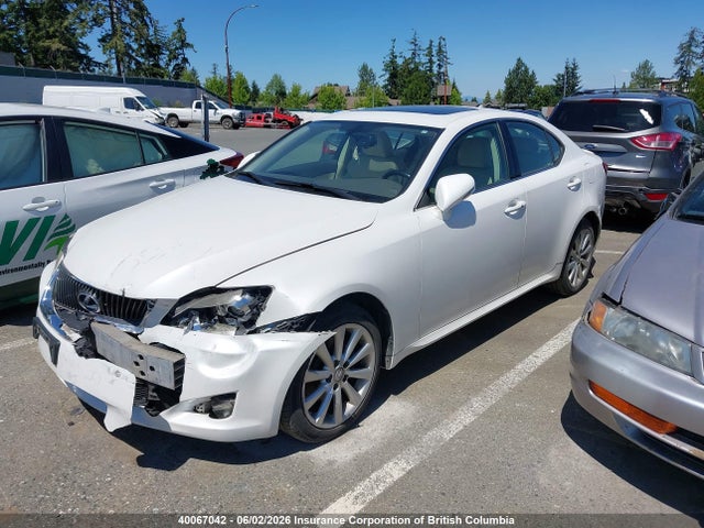 2010 Lexus Is 250 მანქანა იყიდება აუქციონზე, vin: JTHCF5C20A5038305, აუქციონის ნომერი: 40067042