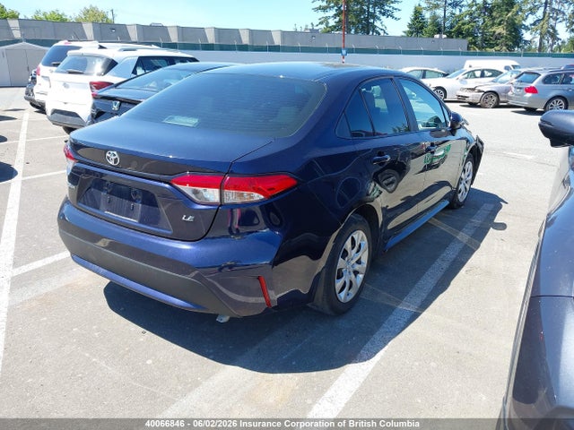 40066846 :رقم المزاد ، 5YFBPMBE9NP367500 vin ، 2022 Toyota Corolla Le/xle مزاد بيع
