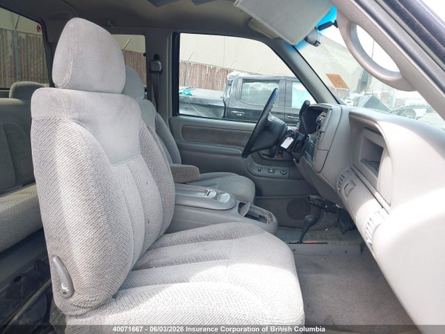 40071667 :رقم المزاد ، 1GTGK29J6WE536737 vin ، 1998 Gmc Sierra مزاد بيع