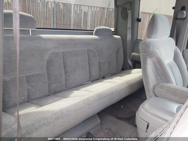 40071667 :رقم المزاد ، 1GTGK29J6WE536737 vin ، 1998 Gmc Sierra مزاد بيع