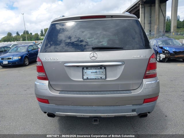 2009 Mercedes-benz Gl 320 Bluetec 4matic მანქანა იყიდება აუქციონზე, vin: 4JGBF25E49A504738, აუქციონის ნომერი: 40071671