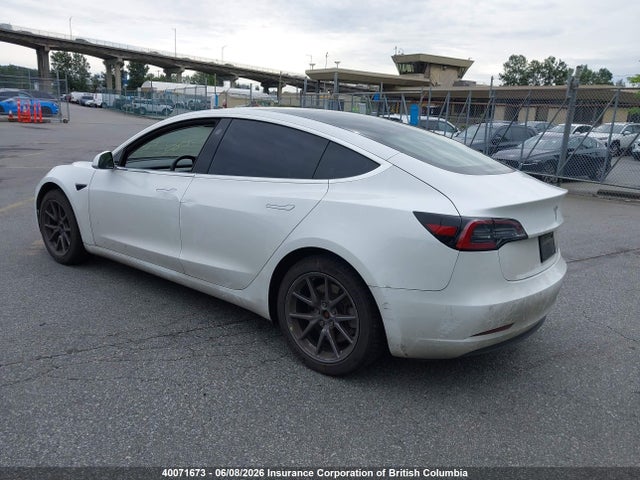 Tesla MODEL 3 2019 5YJ3E1EAXKF426384 Image 3