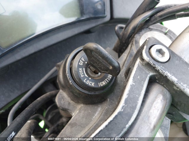 2011 Kawasaki Ex400 Cb მანქანა იყიდება აუქციონზე, vin: JKAEXKC13BDA03369, აუქციონის ნომერი: 40071691