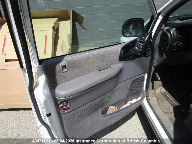 Auction sale of the 1999 Dodge Grand Caravan Se/sport, vin: 1B4GP44LXXB563011, lot number: 40071723