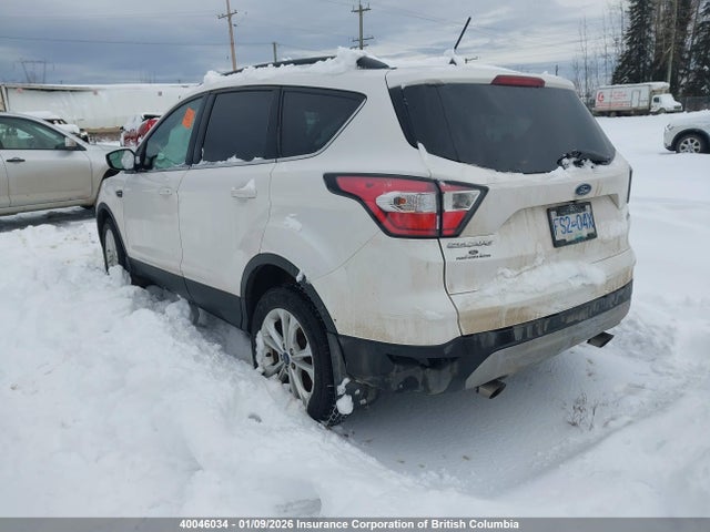 Продажа на аукционе авто 2018 Ford Escape Se, vin: 1FMCU9GD5JUA87589, номер лота: 40046034
