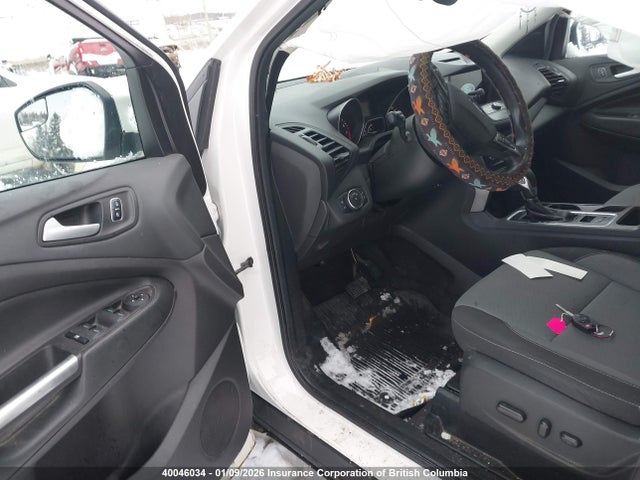 Продажа на аукционе авто 2018 Ford Escape Se, vin: 1FMCU9GD5JUA87589, номер лота: 40046034