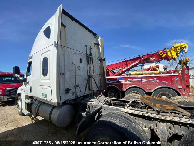 Freightliner Cascadia 125 2019 3AKJGLDR3KDKJ1755 Image 8