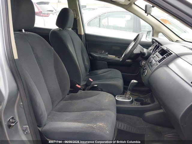 40071744 :رقم المزاد ، 3N1BC1CP2AL452991 vin ، 2010 Nissan Versa مزاد بيع