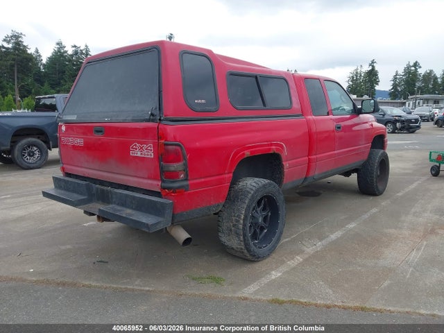 2001 Dodge Ram 1500 მანქანა იყიდება აუქციონზე, vin: 3B7HF13Z71G225157, აუქციონის ნომერი: 40065952