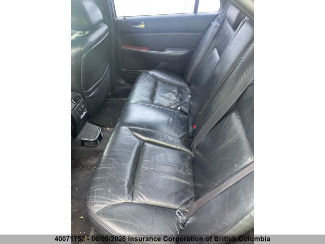 Продажа на аукционе авто 2001 Acura 3.5rl, vin: JH4KA96561C800037, номер лота: 40071752