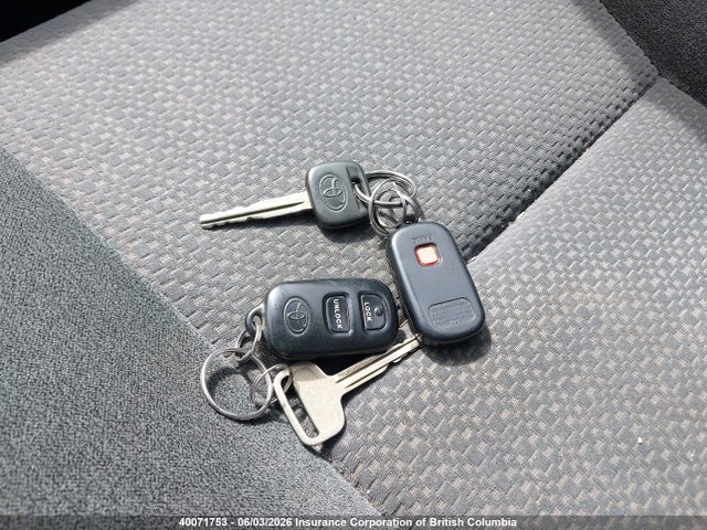 40071753 :رقم المزاد ، 2T1BR32E94C815141 vin ، 2004 Toyota Corolla Ce/le/s مزاد بيع
