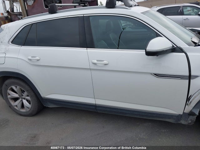 2020 Volkswagen Atlas Cross Sport Sel Premium მანქანა იყიდება აუქციონზე, vin: 1V2NE2CA7LC208840, აუქციონის ნომერი: 40067173
